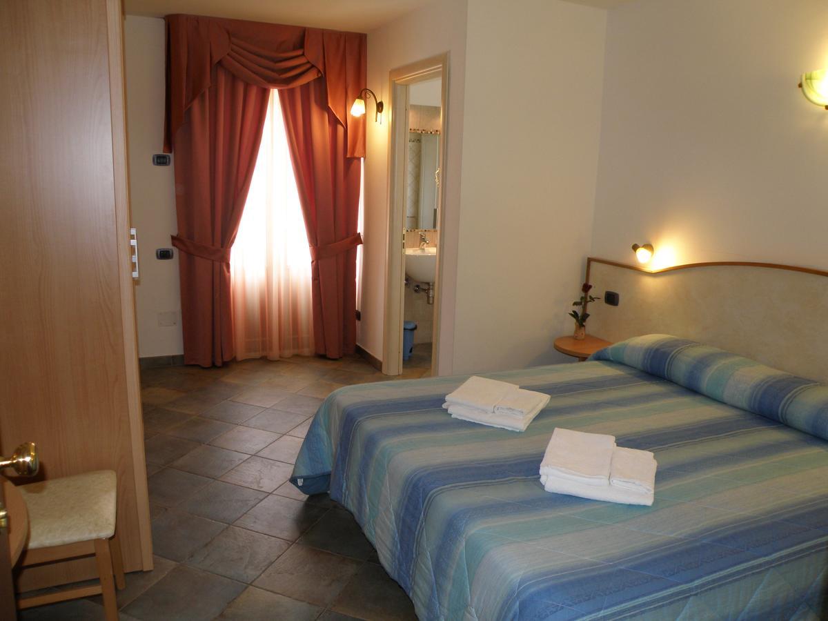 Casa Hotel Civitella Civitella Alfedena Esterno foto