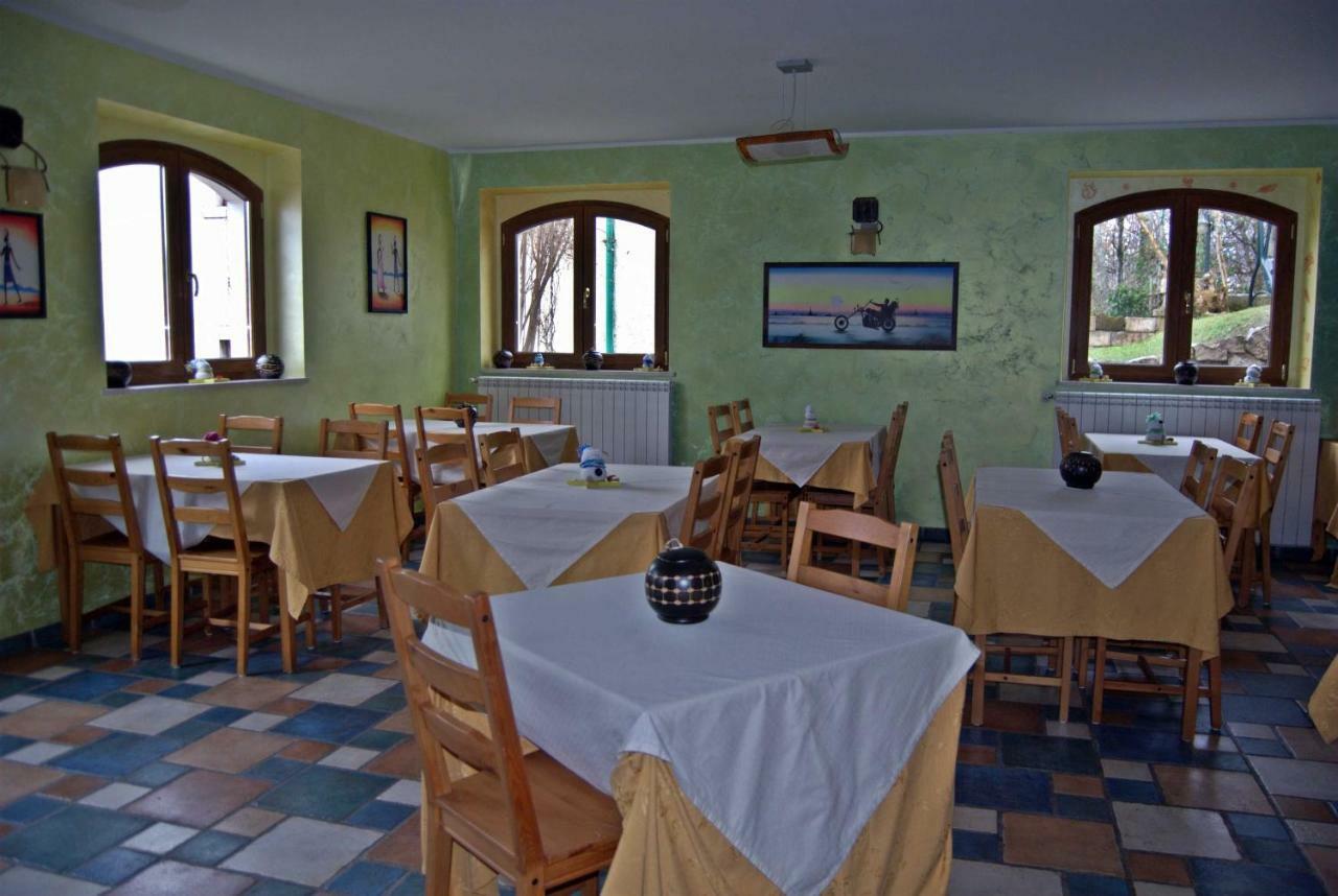 Casa Hotel Civitella Civitella Alfedena Esterno foto